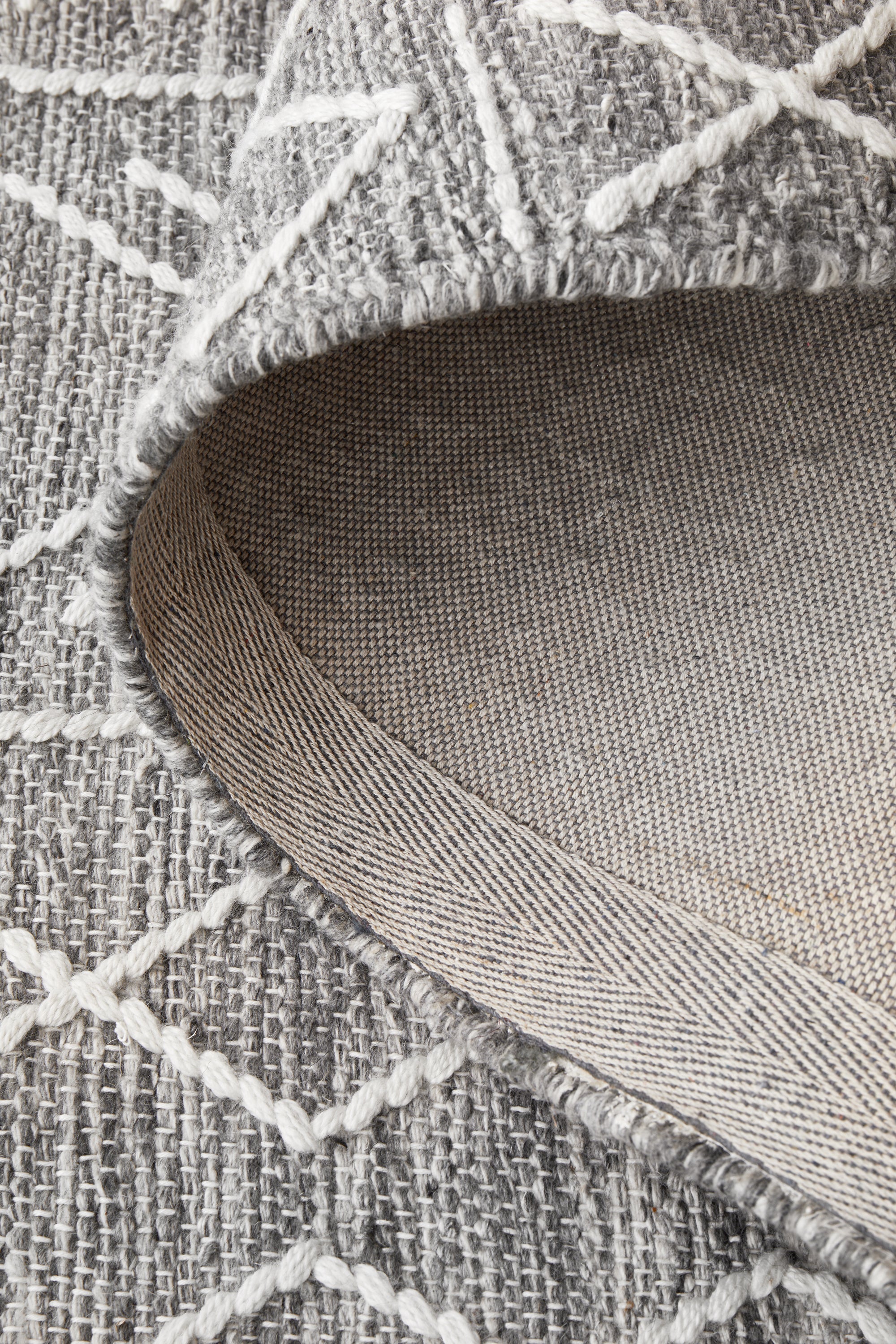 Arya Grey Stitch Woven Wool Rug