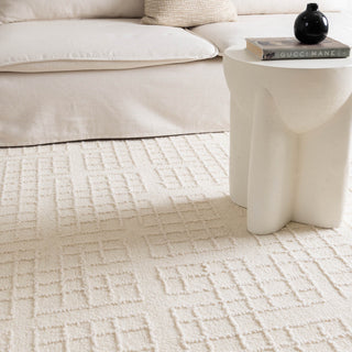 20mm thick pile of Abasco Ivory Knitted Wool Rug