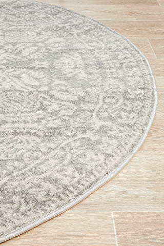 Gwyneth Transitional Silver Round Rug