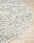 Gwyneth Transitional Silver Round Rug