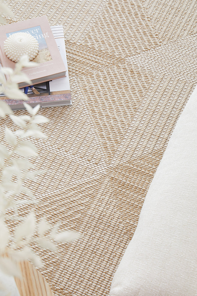 Close up view of the Patio Rico Natural Rug by Rug Culture