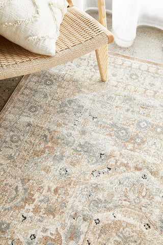 Norwich Beige Traditional Rug