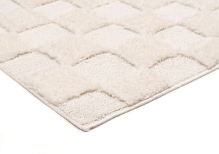 Loopsie Ambra Ivory Checkered Rug Corner