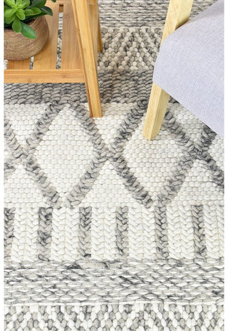 AUSTEX RUGS Acadian Textured Wool Rug