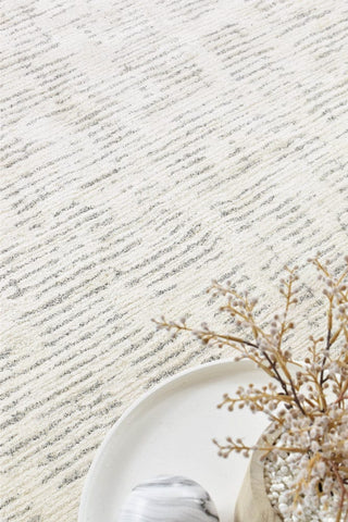 Austex RUGS Nora Cream & Grey Berber Rug