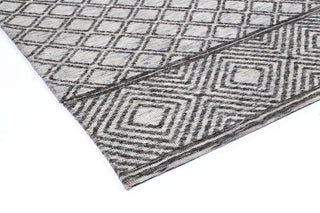 Brand Ventures RUGS Ajnala Charcoal & Beige Rug