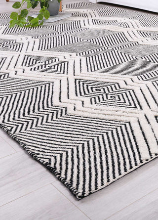 Brand Ventures RUGS Himadri Lattice Black & White Contemporary Wool Blend Rug