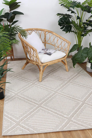 Brand Ventures RUGS Kenilorea Beige Geometric Flatweave Rug