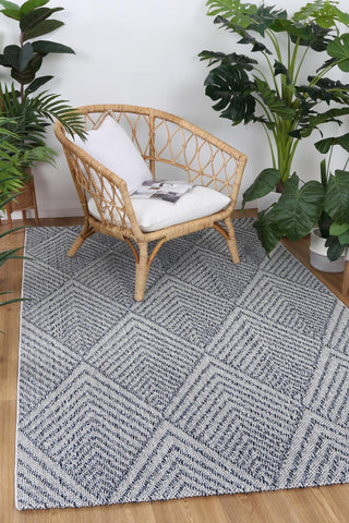 Brand Ventures RUGS Naka Charcoal Geometric Flatweave Rug