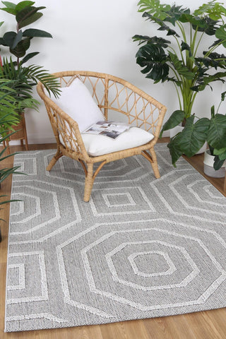 Brand Ventures RUGS Suri Ash Geometric Flatweave Rug