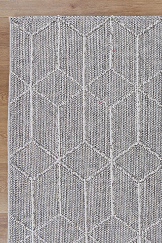 Brand Ventures RUGS Totori Ash Geometric Flatweave Rug