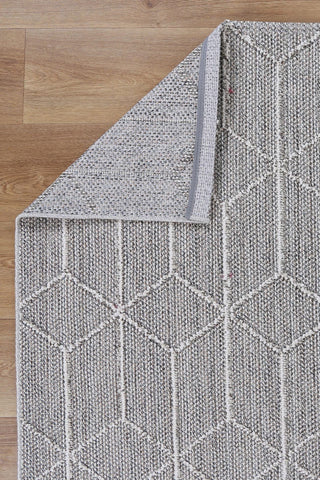 Brand Ventures RUGS Totori Ash Geometric Flatweave Rug