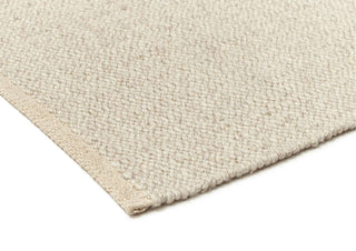 Loopsie: Laramie Beige Cream Neutral Polyester Rug Corner