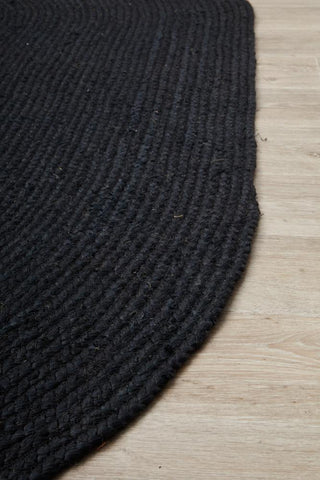 Corner of the Rug Culture: Bondi Black Jute Oval Rug 