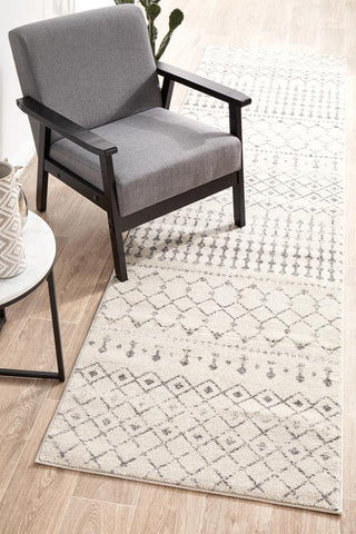 Rug Culture RUGS Elsa Transitional Trellis Runner - Silver