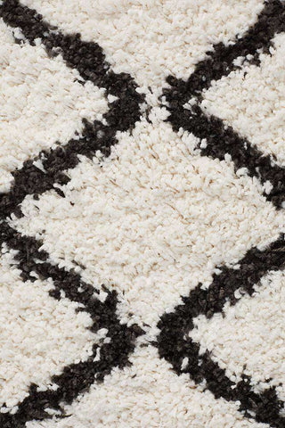 Rug Culture RUGS Fleur White Fringed Runner