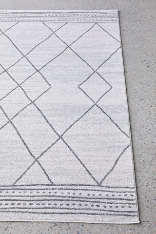 RUG CULTURE Rugs Gina Geometric Rug