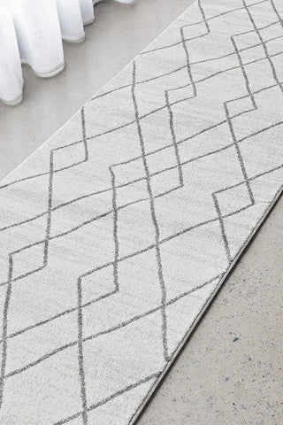 RUG CULTURE Rugs Gina Geometric Runner