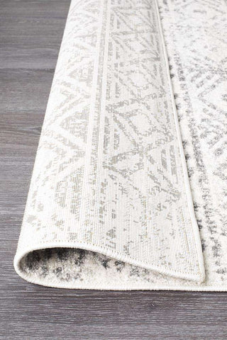 Rug Culture RUGS Ismail White Grey Tribal Diamond Runner