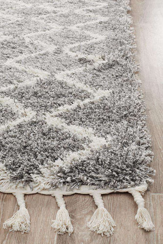 Rug Culture RUGS Kiyan Silver Fringed Runner