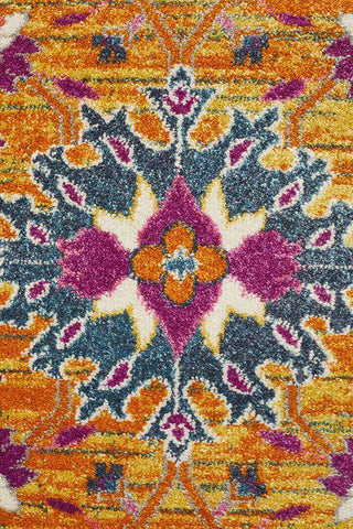 Rug Culture RUGS Lisse Traditional Rug - Rust