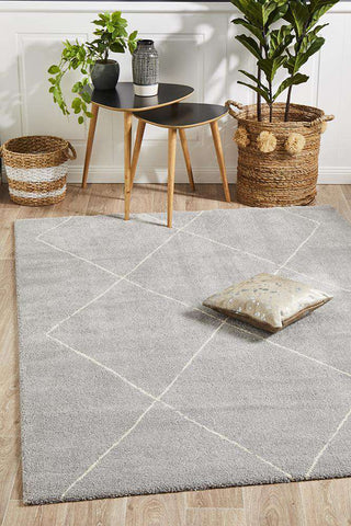 Rug Culture RUGS Manhattan Diamond Rug - Silver