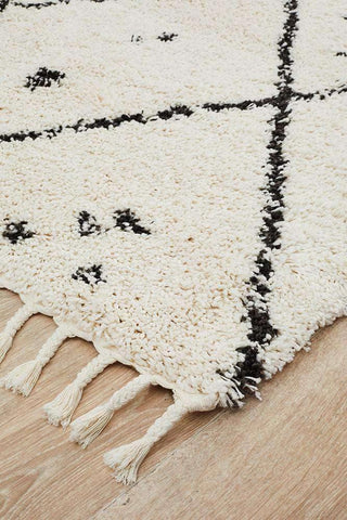 Rug Culture RUGS Nahla White Fringed Tribal Runner (Discontinued)