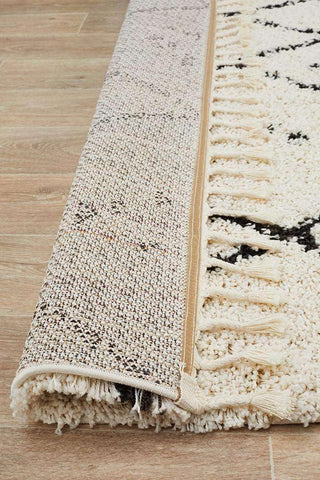 Rug Culture RUGS Nahla White Fringed Tribal Runner (Discontinued)