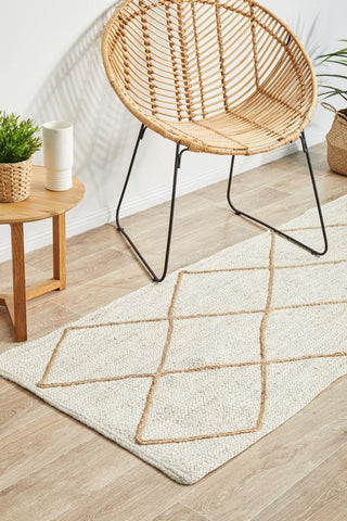 RUG CULTURE RUGS Noosa Diamond White Jute Runner