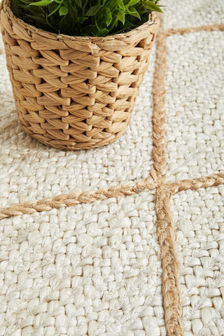 RUG CULTURE RUGS Noosa Diamond White Jute Runner