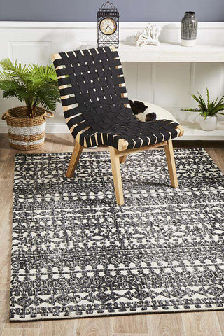 Rug Culture RUGS Orissa Tribal Rug - Black