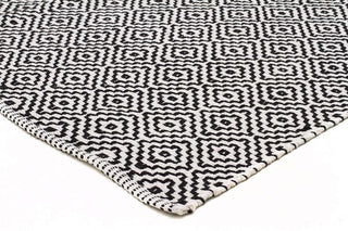 Rug Culture Rugs Piedmont Diamond Rug - Black & White