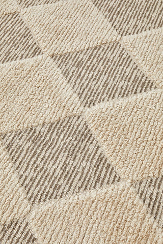 RUG CULTURE RUGS Serenade Yuri Beige Rug