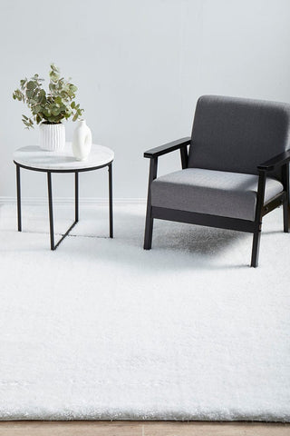 RUG CULTURE RUGS Sienna White Shag Rug